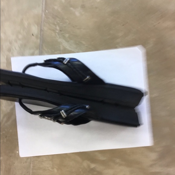 [Bare Traps] Braided Leather Sandals with Charm- (Size 11) - Picture 11 of 12